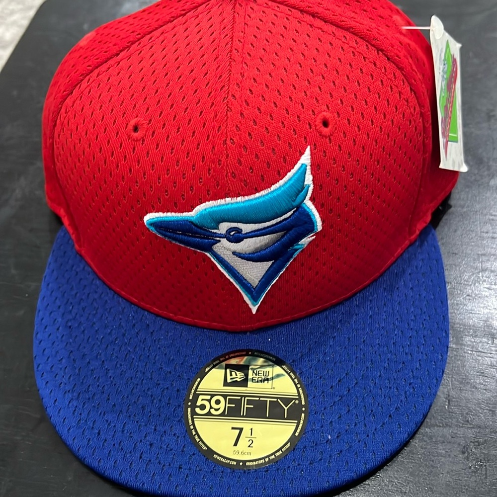 Toronto Blue Jays 2 sided dotted! New Era 59Fifty size 7 1/2
